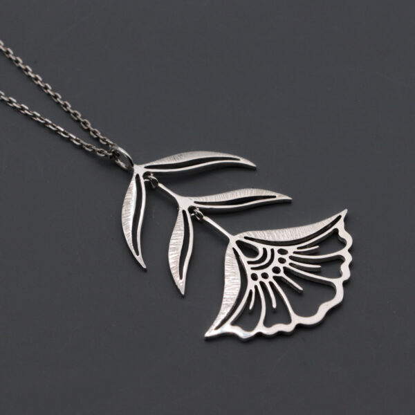 Sterling Silver Flexi-Flower Pendant