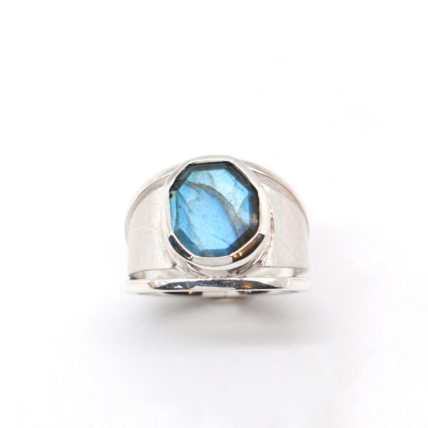 Sterling Silver Labradorite Leaf Ring